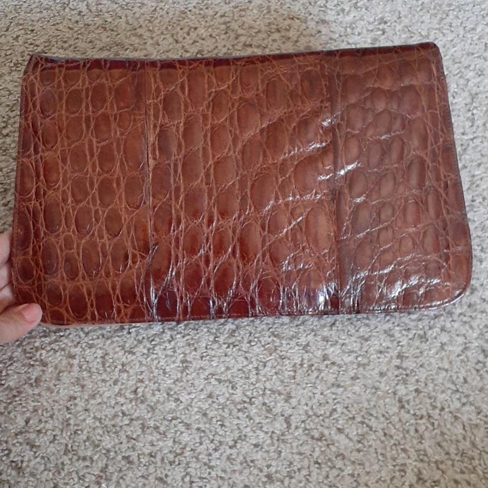 VINTAGE brown snap internal leather clutch